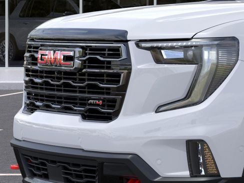 New 2026 GMC Acadia AT4 w/ LPO, Adventure Package AWD/4WD image 13
