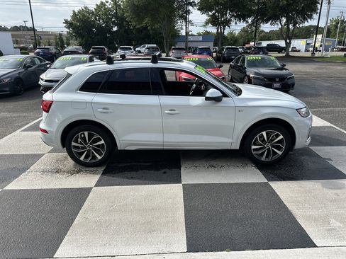 Used 2023 Audi Q5 2.0T Premium Plus AWD/4WD image 3