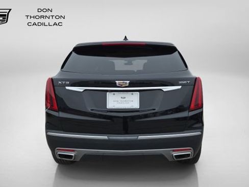 Used 2022 Cadillac XT5 Premium Luxury FWD image 4