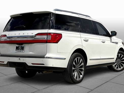 Used 2021 Lincoln Navigator Reserve w/ Luxury Package image 11