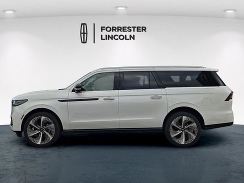 New 2026 Lincoln Navigator L Black Label image 6
