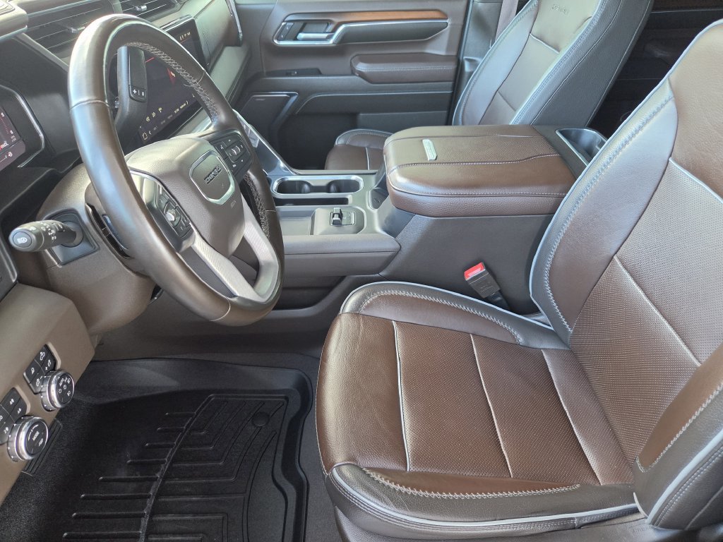 Used 2024 GMC Sierra 2500 Denali w/ Denali Reserve Package AWD/4WD image 14