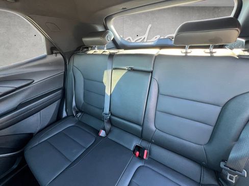 Used 2024 Chevrolet TrailBlazer RS image 22