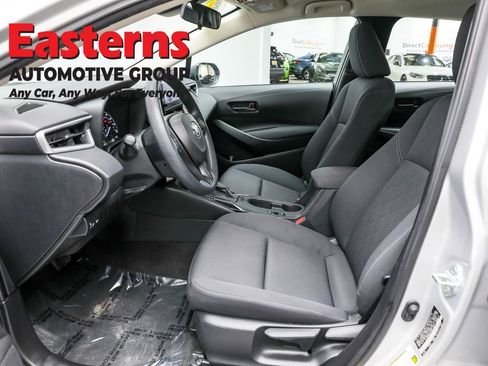 Used 2023 Toyota Corolla LE image 14