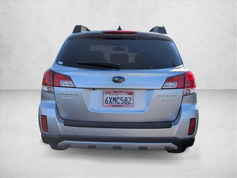 Used 2012 Subaru Outback 3.6R Limited w/ Moonroof Pkg image 7