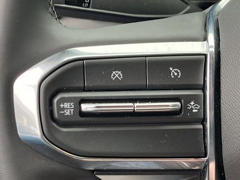 Used 2025 GMC Canyon Elevation w/ Convenience Package image 26