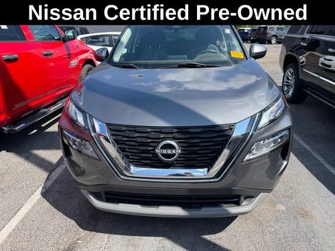 Certified 2023 Nissan Rogue SV FWD image 2