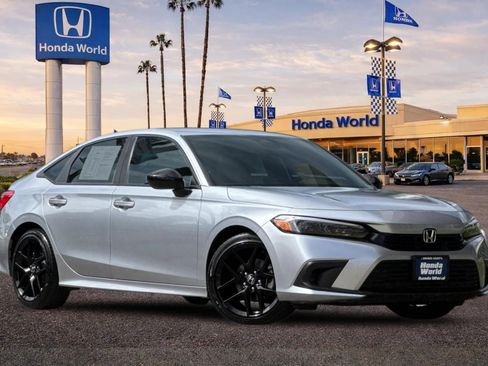 Certified 2024 Honda Civic Sport image 2
