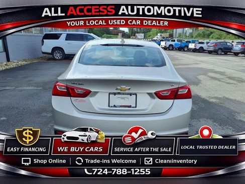 Used 2016 Chevrolet Malibu LT FWD image 4