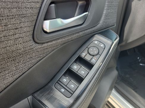 Certified 2022 Nissan Rogue SV AWD/4WD image 16