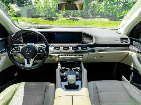 Used 2020 Mercedes-Benz GLE 350 image 18