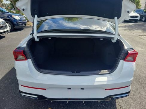 Used 2023 Kia K5 GT-Line image 13