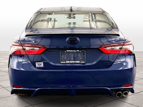 Used 2023 Toyota Camry SE image 4