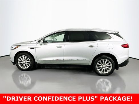 Used 2021 Buick Enclave Premium w/ Surround and Sites Package image 4