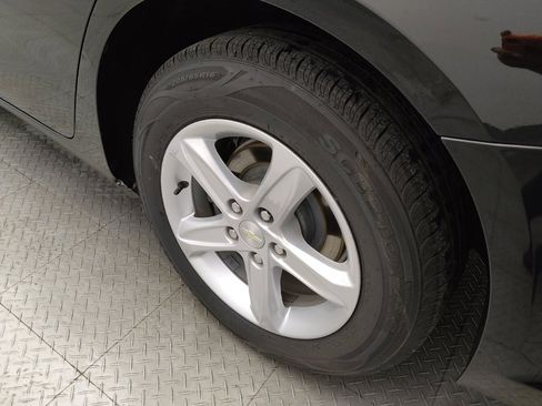 Used 2019 Chevrolet Malibu LS FWD image 31