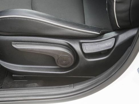 Certified 2023 Kia Forte GT-Line FWD image 23