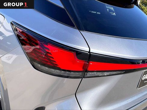 Certified 2025 Lexus RX 350 Premium image 25