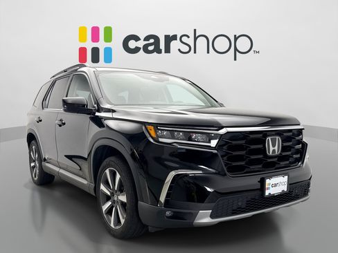 Used 2023 Honda Pilot Touring image 7