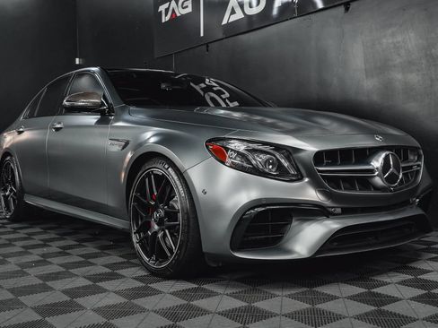 Used 2019 Mercedes-Benz E 63 AMG S image 31