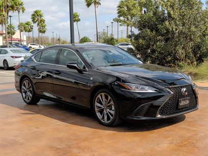 Used 2019 Lexus ES 350 F Sport w/ Accessory Package 2
