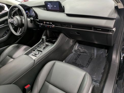 Certified 2020 MAZDA MAZDA3 AWD Sedan w/ Select Package image 29