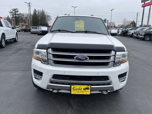 Used 2017 Ford Expedition Platinum image 3
