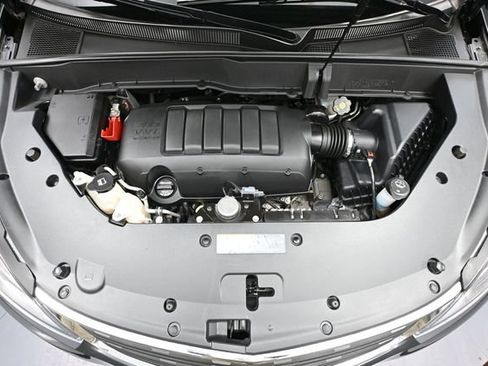 Used 2014 Chevrolet Traverse LS FWD image 47