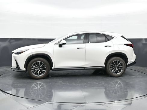 Used 2025 Lexus NX 350 AWD w/ Accessory Package (2T) image 4