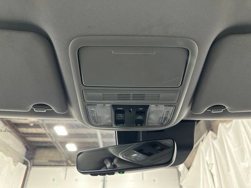 Used 2021 Honda Pilot EX-L image 37
