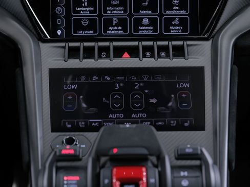 Used 2023 Lamborghini Urus Performante image 68