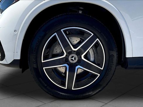 Certified 2025 Mercedes-Benz GLC 350e 4MATIC image 11