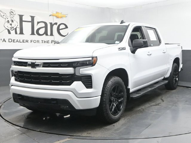 Used 2024 Chevrolet Silverado 1500 RST AWD/4WD image 34