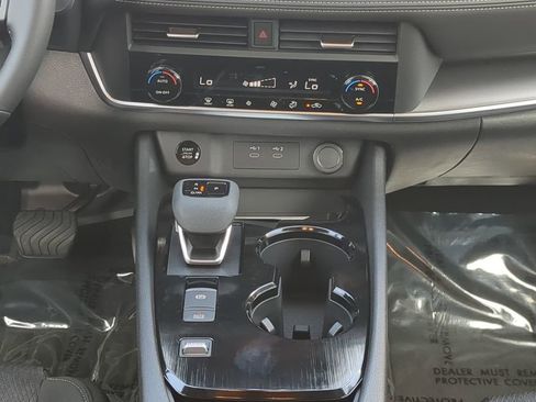 New 2026 Nissan Rogue SV image 19