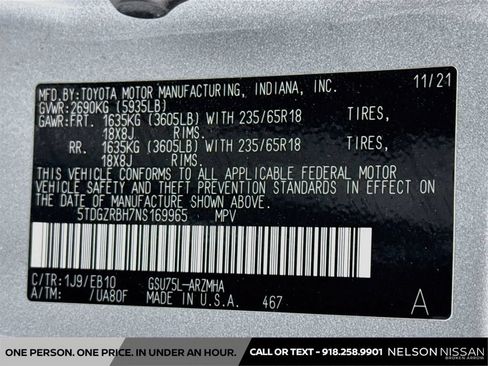 Used 2022 Toyota Highlander XLE AWD/4WD image 33
