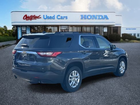 Used 2019 Chevrolet Traverse LT image 5