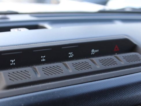 Used 2023 Ford Bronco Outer Banks w/ Sasquatch Package image 21