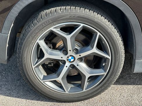 Used 2017 BMW X1 xDrive28i image 25
