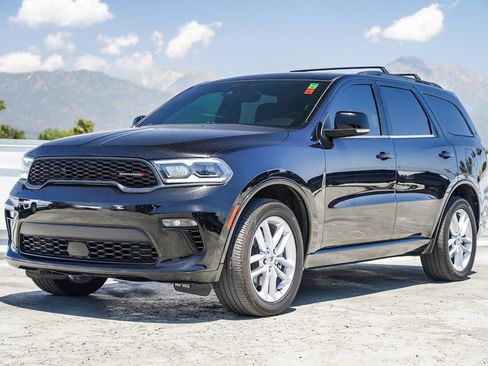 Used 2023 Dodge Durango GT image 5