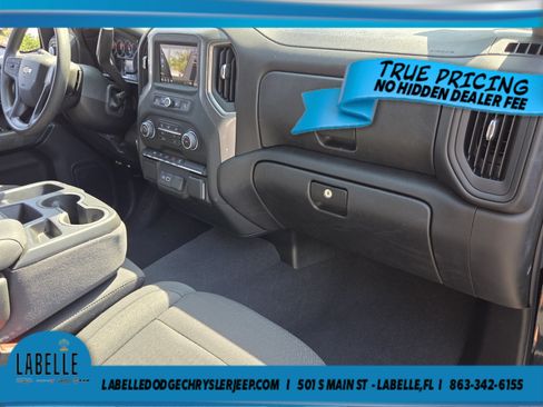 Used 2024 Chevrolet Silverado 1500 Custom w/ Turbomax Blackout Package AWD/4WD image 17