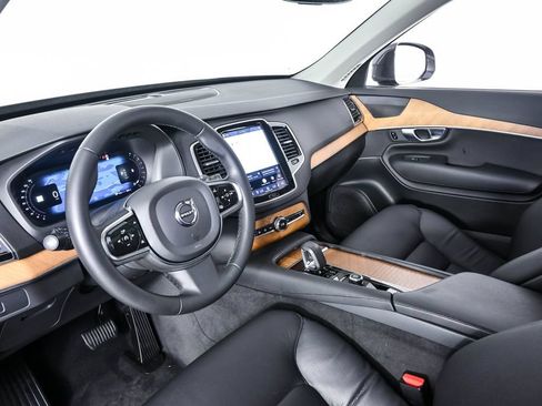 Certified 2023 Volvo XC90 B6 Plus w/ Protection Package Premier AWD/4WD image 6