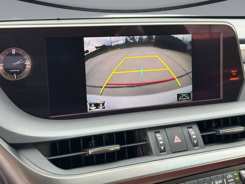 Used 2019 Lexus ES 350 F Sport w/ Accessory Package FWD image 24