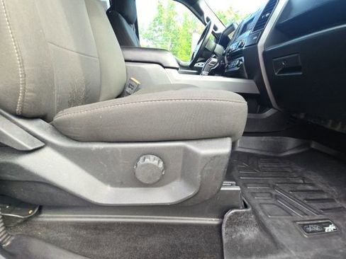 Used 2018 Ford F150 XLT w/ Equipment Group 301A Mid AWD/4WD image 19