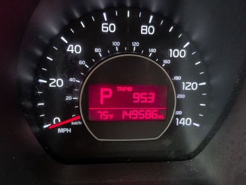 Used 2017 Kia Soul FWD image 16