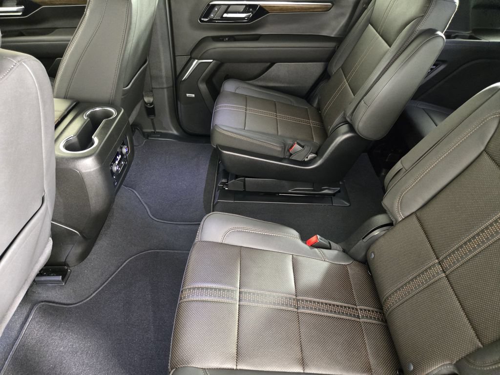 New 2026 Chevrolet Tahoe High Country AWD/4WD image 40