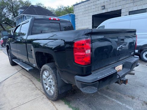 Used 2017 Chevrolet Silverado 2500 LTZ w/ Duramax Plus Package AWD/4WD image 4