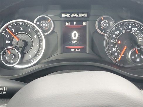 Used 2019 RAM 1500 Big Horn image 18
