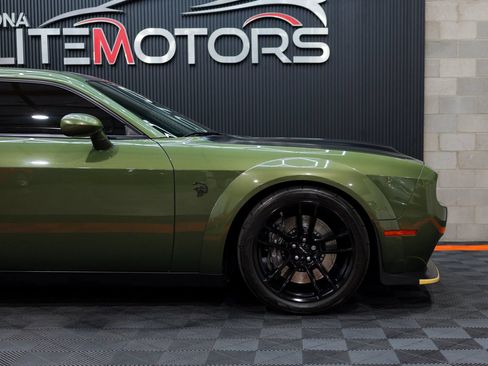 Used 2020 Dodge Challenger SRT Hellcat Redeye RWD image 6
