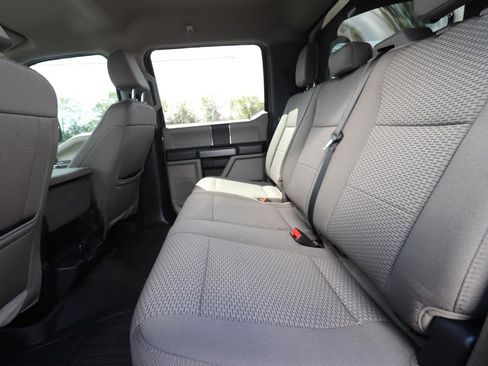 Used 2022 Ford F250 XLT w/ FX4 Off-Road Package image 9