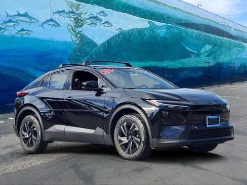 New 2026 Toyota C-HR AWD/4WD image 1