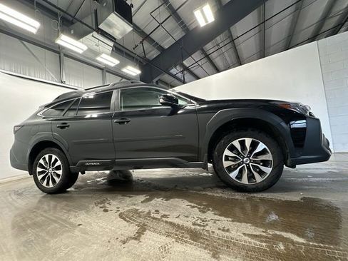 Certified 2025 Subaru Outback Limited image 3